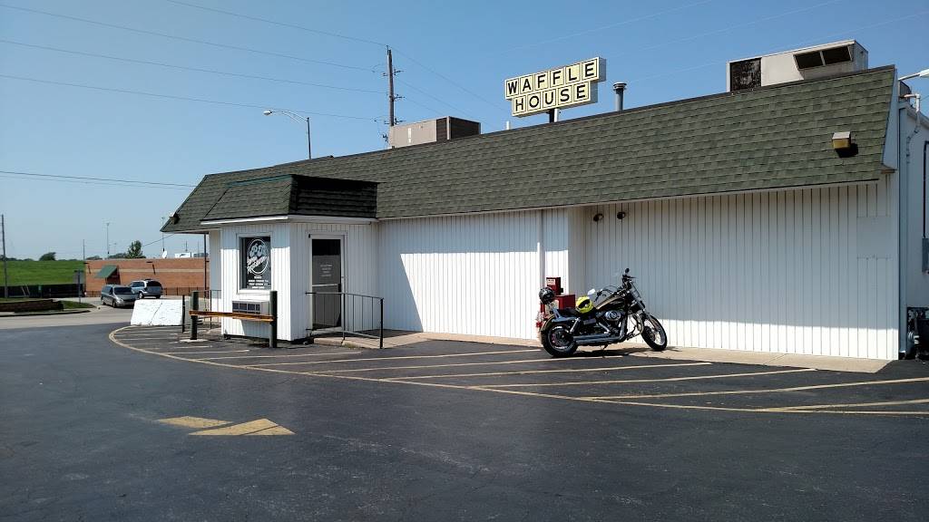 PTs | restaurant | 501 S Broadway, Oak Grove, MO 64075, USA | 8166907878 OR +1 816-690-7878