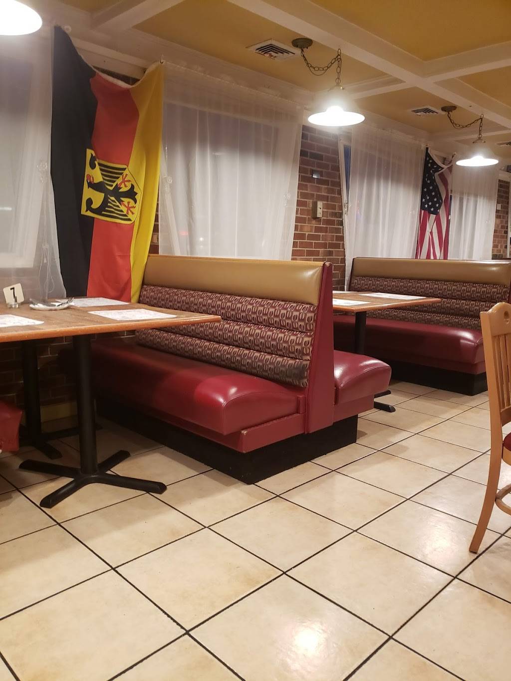 The Schnitzel House | restaurant | 181 W Schuylkill Rd, Pottstown, PA 19465, USA | 6107058881 OR +1 610-705-8881