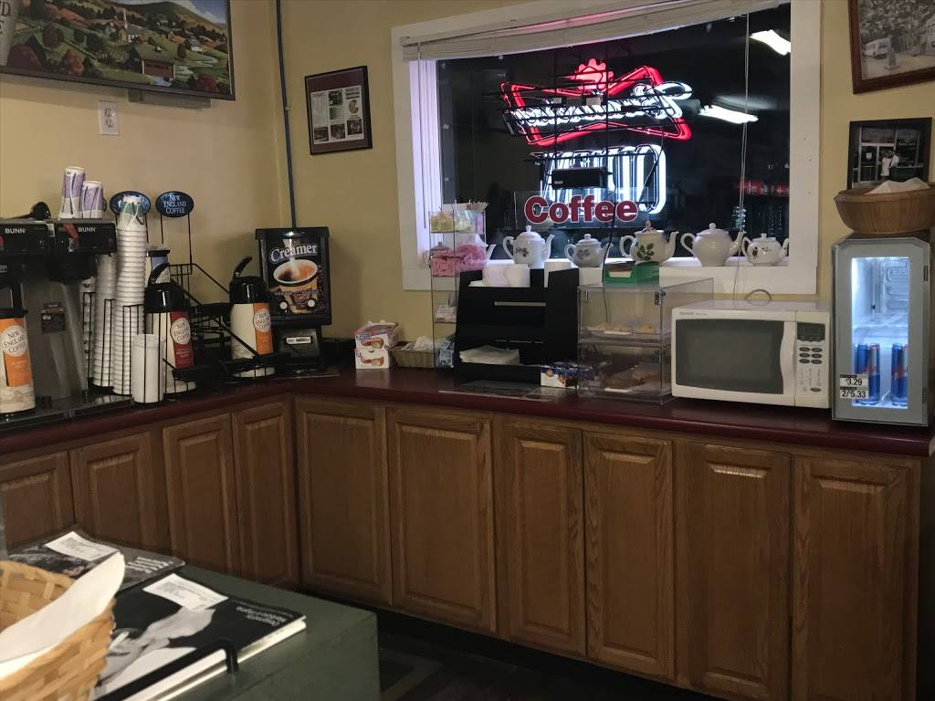 Eddies Market | restaurant | 1147 Pequawket Trail, Steep Falls, ME 04085, USA | 2076755030 OR +1 207-675-5030