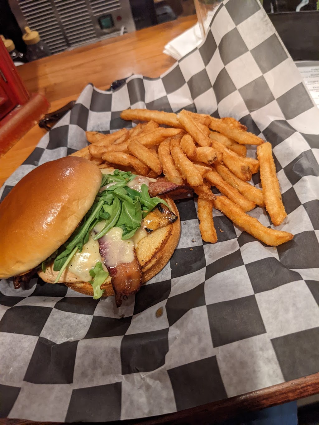 Callahans Pub & Grille | restaurant | 220 N Independence St, Enid, OK 73701, USA | 5802427299 OR +1 580-242-7299