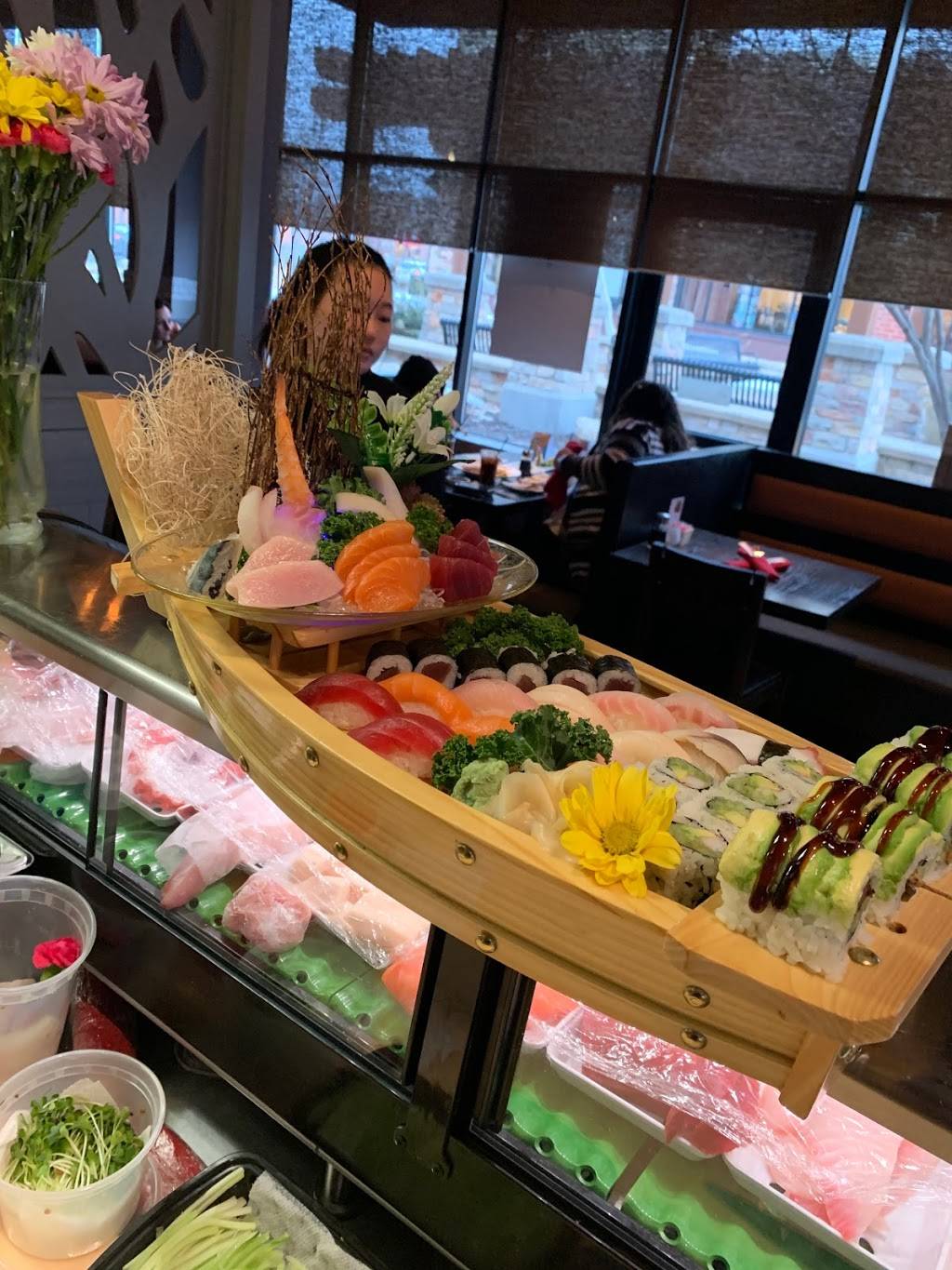 Ten Sushi | restaurant | 11631 Fountains Dr, Maple Grove, MN 55369, USA | 7637775090 OR +1 763-777-5090