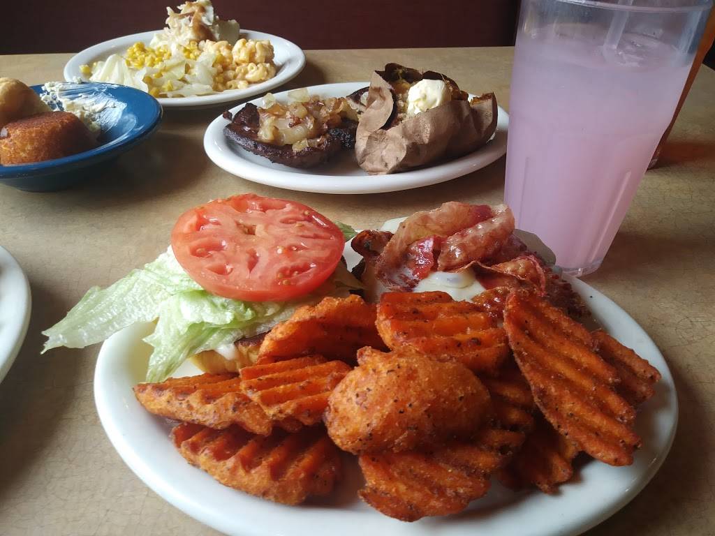 Country Cookin | restaurant | 1201 Jefferson Davis Hwy, Fredericksburg, VA 22401, USA | 5403713767 OR +1 540-371-3767