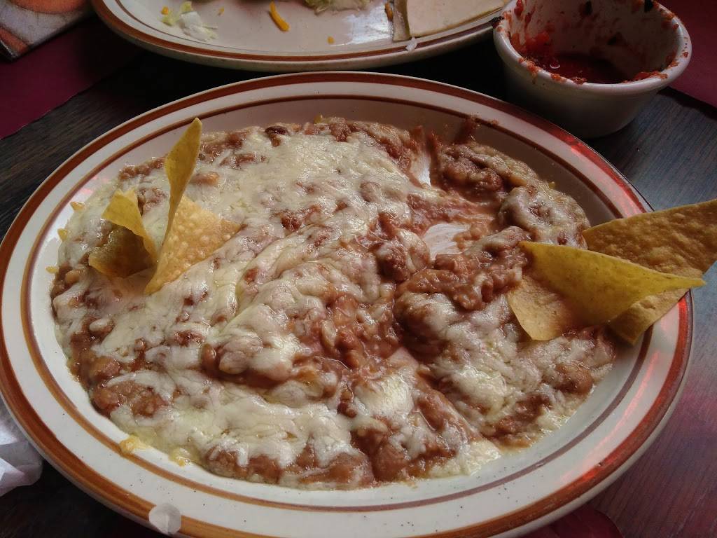 Familia Juarezs Restaurant | restaurant | 617 Paradise Rd, Modesto, CA 95351, USA | 2095227937 OR +1 209-522-7937