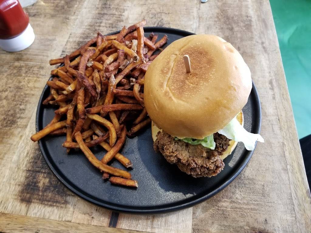 Seasoned Dreams | restaurant | 5509 Rue Laurendeau, Montréal, QC H4E 3V9, Canada | 5147692222 OR +1 514-769-2222