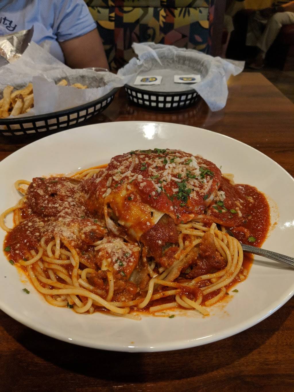 Giangelos Pizzeria Italian Restaurant & Bar | restaurant | 1315 Boardman-Canfield Rd, Youngstown, OH 44512, USA | 3307264442 OR +1 330-726-4442