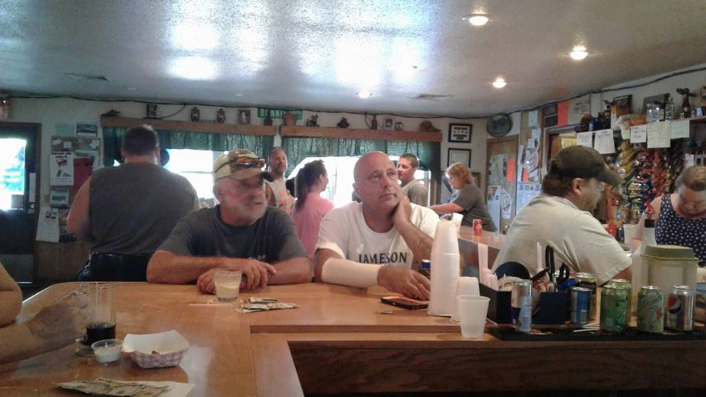 Cals Rock Dam Resort LLC | restaurant | N8669 Butler Rd, Willard, WI 54493, USA | 7152676539 OR +1 715-267-6539