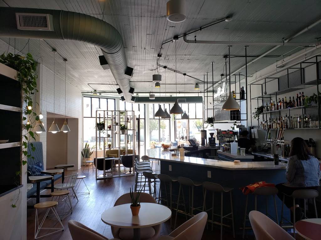 Naive | restaurant | 1001 E Washington St, Louisville, KY 40206, USA | 5027497856 OR +1 502-749-7856