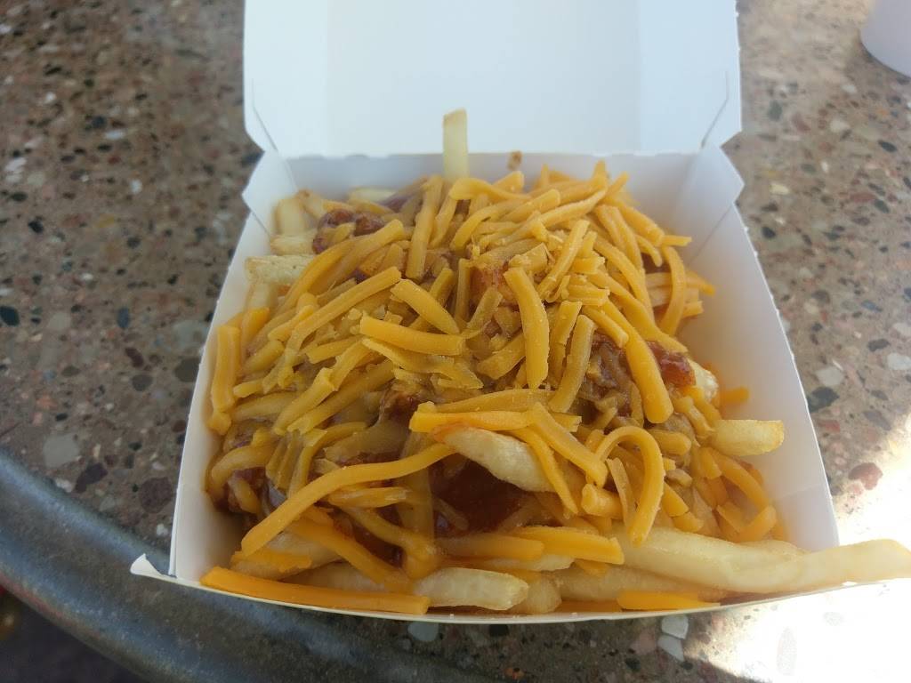 Wienerschnitzel | restaurant | 75 Saratoga Ave, Santa Clara, CA 95050, USA | 4085570155 OR +1 408-557-0155