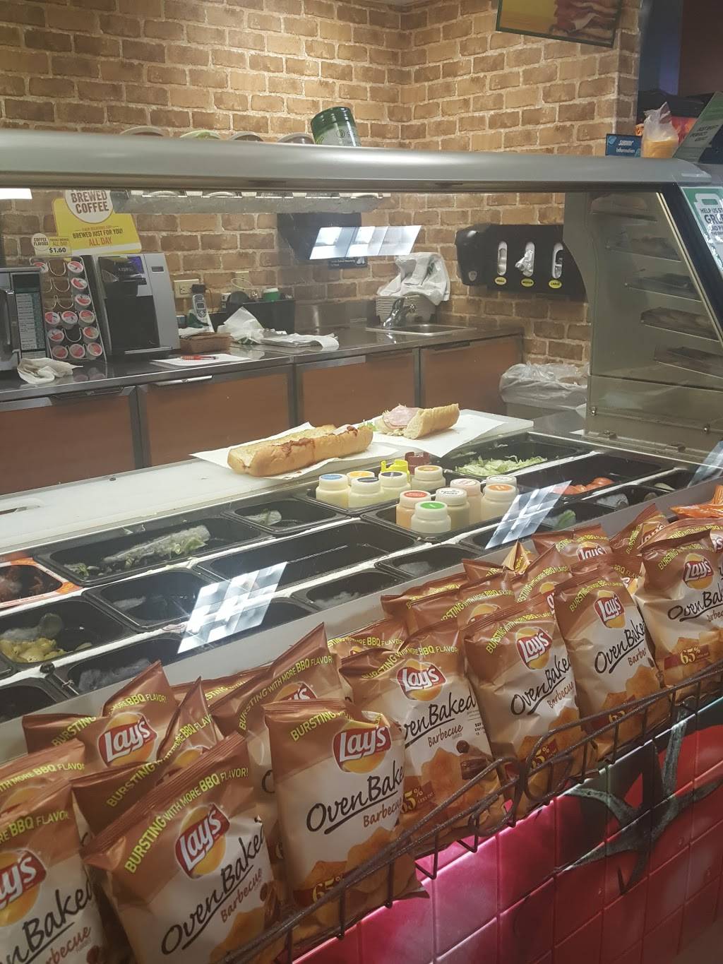 Subway | restaurant | Shops at Foxwood, 2785 NW 49th Ave #100, Ocala, FL 34482, USA | 3524017944 OR +1 352-401-7944