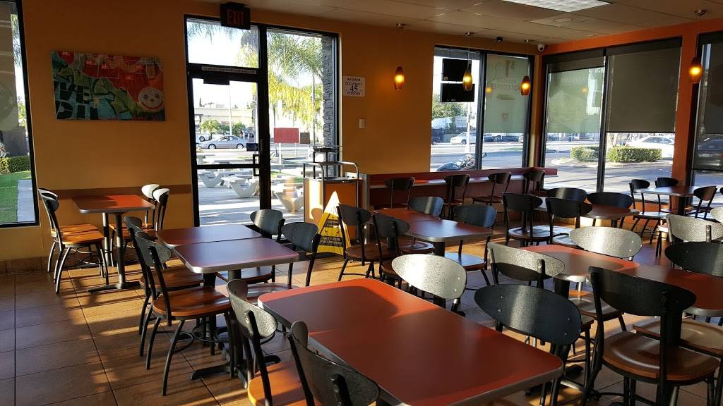 Jack in the Box | restaurant | 13402 Imperial Hwy, Santa Fe Springs, CA 90670, USA | 5624072069 OR +1 562-407-2069