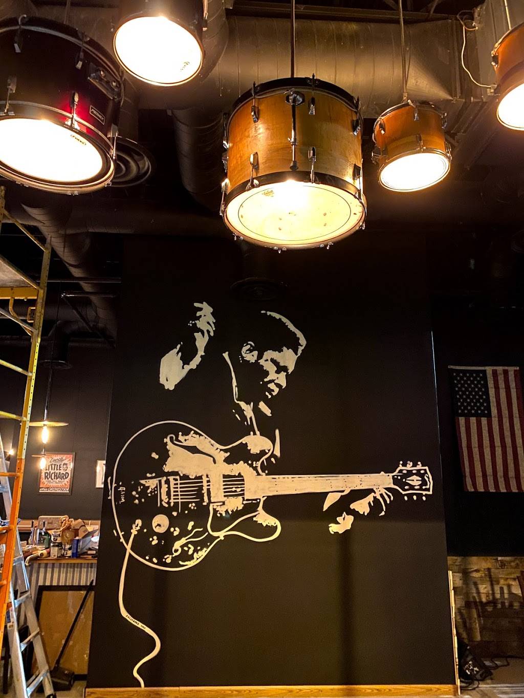 The Blues Burgers Hallandale Beach | restaurant | 801 N Federal Hwy Suite 109-110, Hallandale Beach, FL 33009, USA | 7542633294 OR +1 754-263-3294