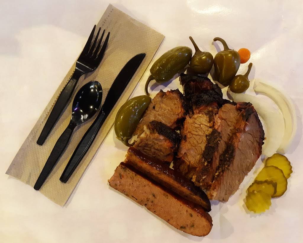 Rudys "Country Store" and Bar-B-Q | restaurant | 20806 IH, Interstate 45 N, Spring, TX 77373, USA | 2812880916 OR +1 281-288-0916