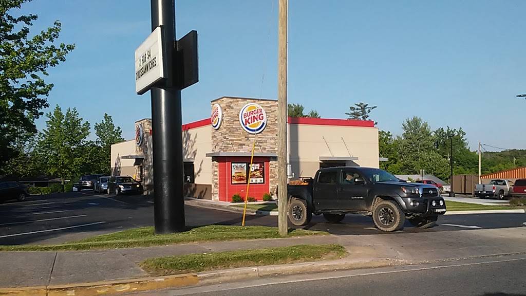 Burger King | restaurant | 1060 N Main St, Crossville, TN 38555, USA | 9314842729 OR +1 931-484-2729