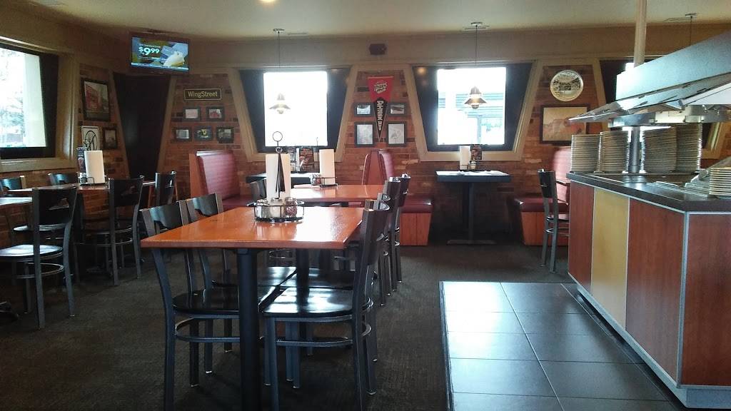 Pizza Hut | restaurant | 2201 N Verity Pkwy, Middletown, OH 45042, USA | 5134243278 OR +1 513-424-3278