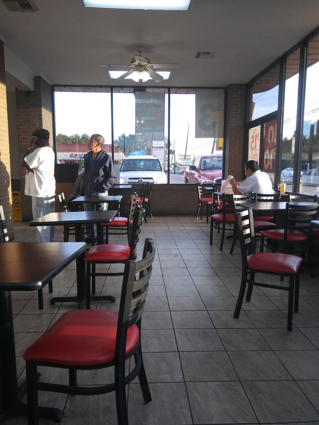 Churchs Chicken | restaurant | 12004 Veterans Memorial Dr, Houston, TX 77067, USA | 2815371979 OR +1 281-537-1979