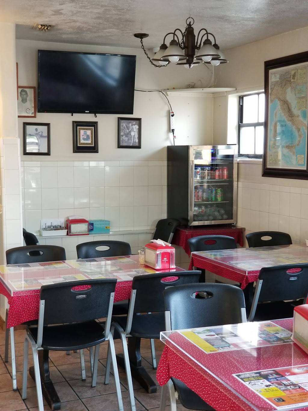 Primos Pizzeria | restaurant | 1031 S Combee Rd, Lakeland, FL 33801, USA | 8636691020 OR +1 863-669-1020
