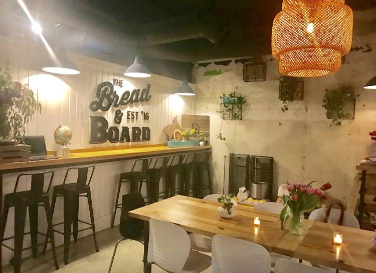 The Bread & Board | restaurant | 1030 Oak St, Jacksonville, FL 32204, USA | 9048626992 OR +1 904-862-6992