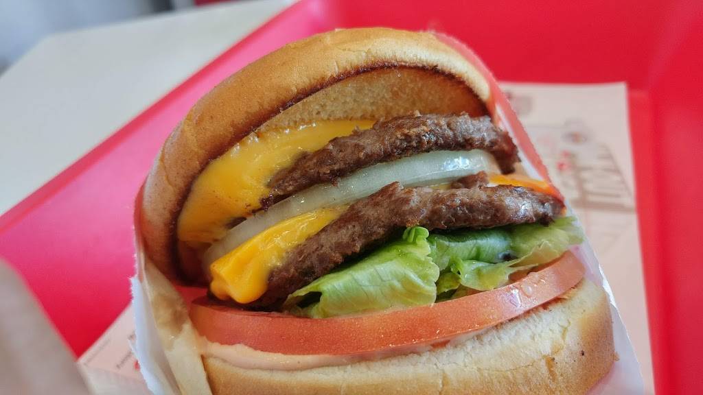 In-N-Out Burger | restaurant | 333 Jefferson St, San Francisco, CA 94133, USA | 8007861000 OR +1 800-786-1000