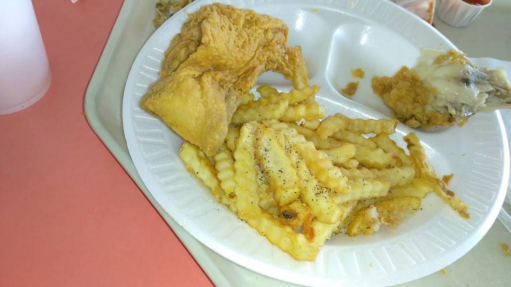 Texas Style Chicken & Seafood | restaurant | 3854 E Lancaster Ave, Fort Worth, TX 76103, USA | 8175346433 OR +1 817-534-6433