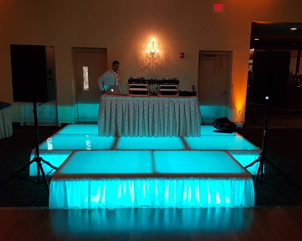 Philadelphia Ballroom | restaurant | 2014 Hornig Rd, Philadelphia, PA 19116, USA | 2156763596 OR +1 215-676-3596