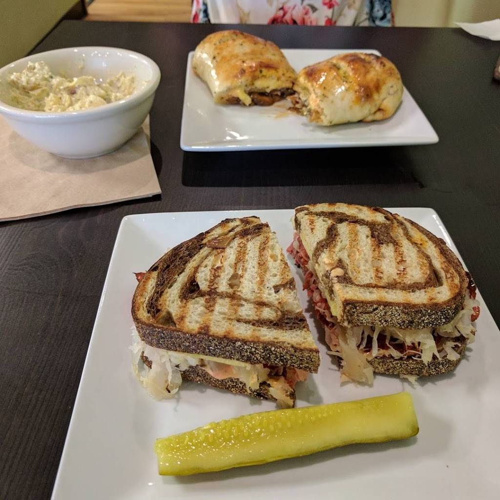 Vedge Cafe | restaurant | 205 N Main St, Ann Arbor, MI 48104, USA | 7349294485 OR +1 734-929-4485