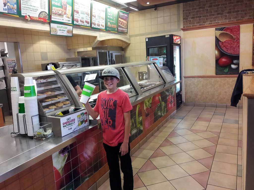 Subway Restaurants | restaurant | 4216 Katella Ave, Los Alamitos, CA 90720, USA | 5623756494 OR +1 562-375-6494