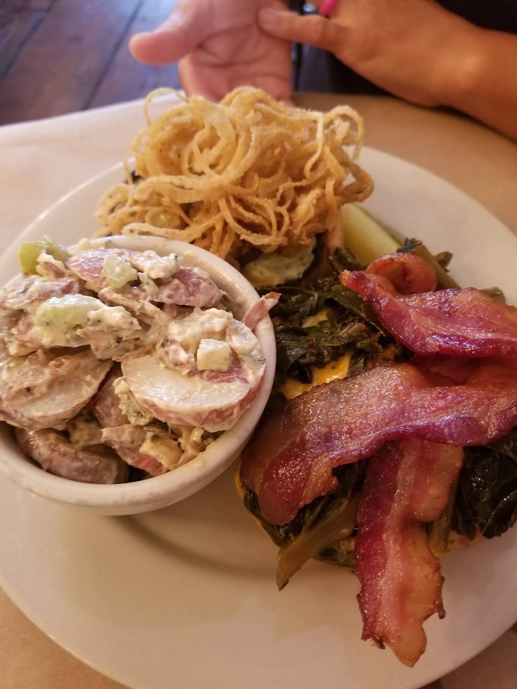 Palmers Village Café | cafe | 223 Mallery St, St Simons, GA 31522, USA | 9126345515 OR +1 912-634-5515