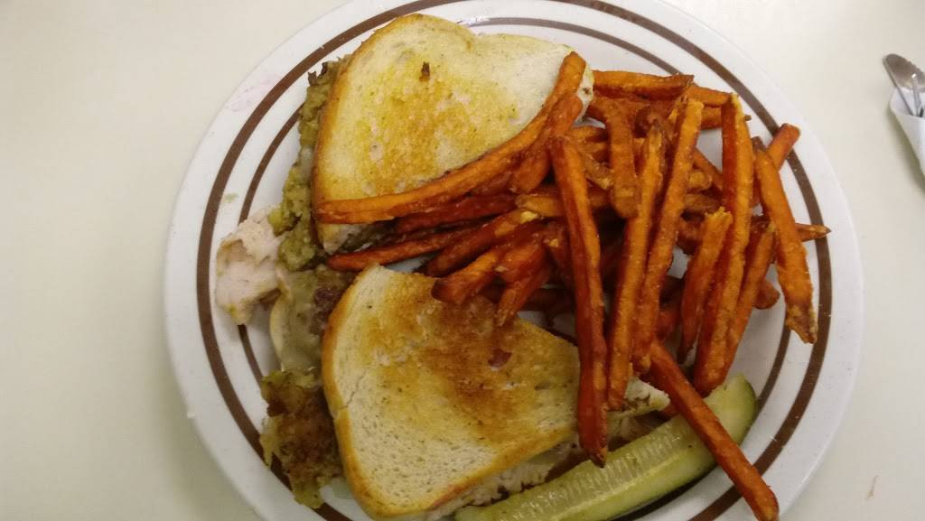 Village Diner | restaurant | Floral Ave, Johnson City, NY 13790, USA | 6072174134 OR +1 607-217-4134