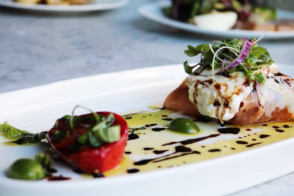 Brasswood Bar + Kitchen | restaurant | 3111 St Helena Hwy, St Helena, CA 94574, USA | 7073025101 OR +1 707-302-5101