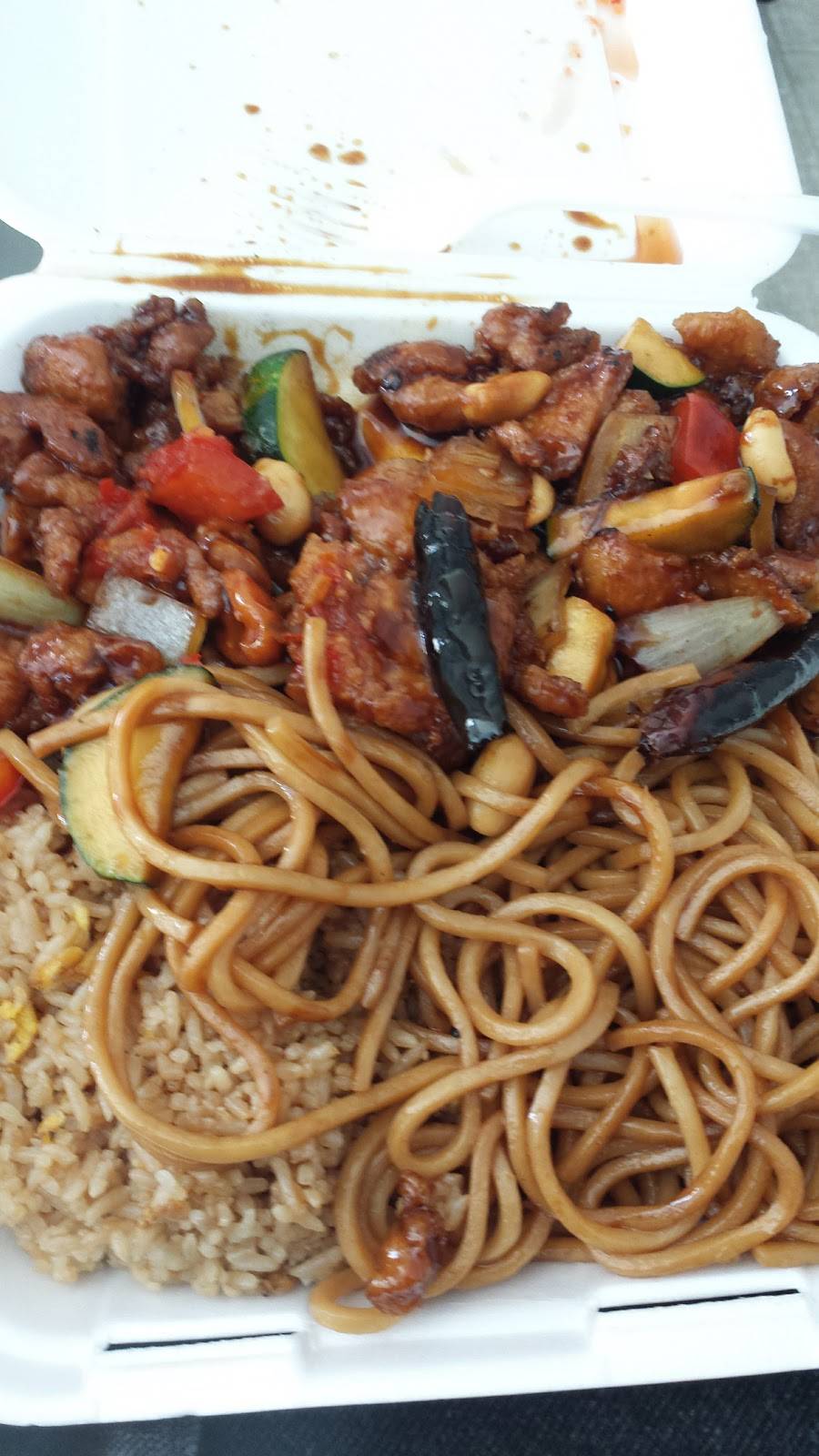 China King Restaurant | restaurant | 19480 Rinaldi St, Northridge, CA 91326, USA | 8183667796 OR +1 818-366-7796