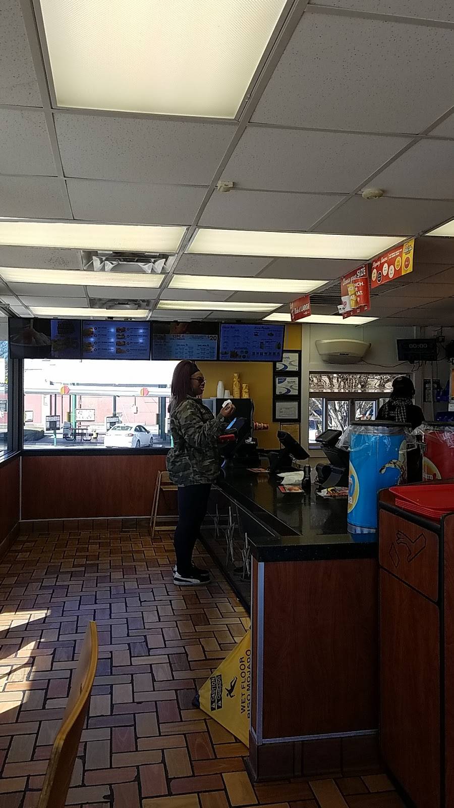 Churchs Chicken | restaurant | 3903 N 19th St, Waco, TX 76708, USA | 2547520360 OR +1 254-752-0360