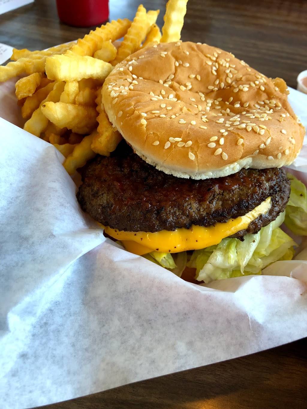 Don & Jos Drive-In | restaurant | 21903 NE 10th Ave, Ridgefield, WA 98642, USA | 3608878111 OR +1 360-887-8111