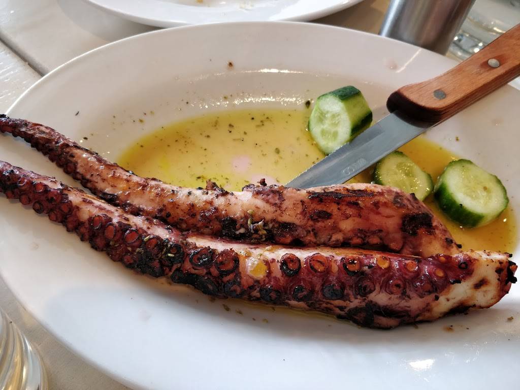 Taverna Kyclades | restaurant | 39-28 Bell Blvd, Bayside, NY 11361, USA | 7186312000 OR +1 718-631-2000