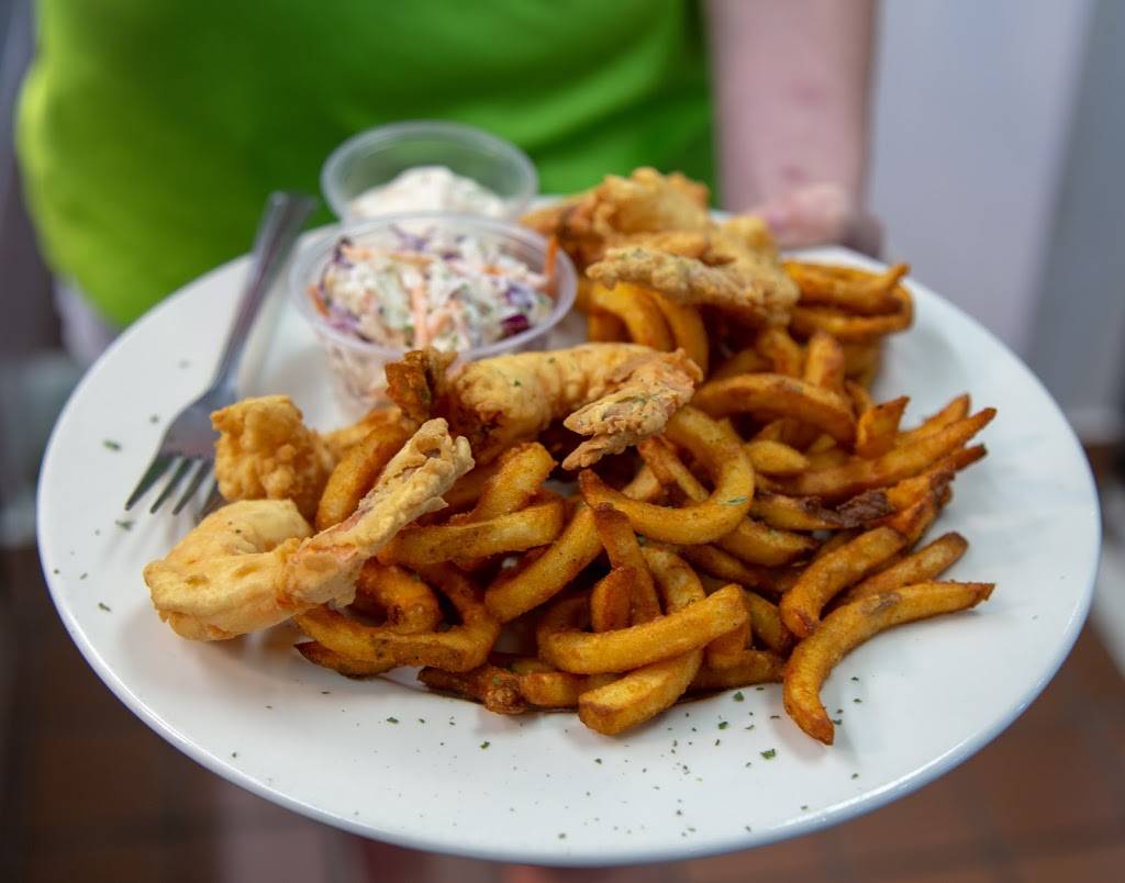 Shark Beach Grill | restaurant | 1941 S Yale Ave, Tulsa, OK 74112, USA | 5396644103 OR +1 539-664-4103