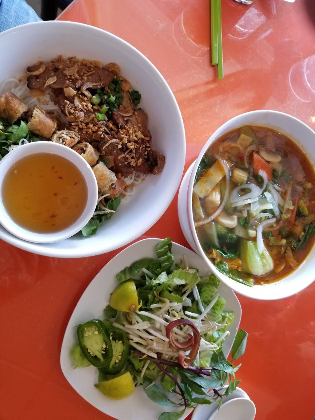 Dao Tien - U. City | restaurant | 8600 Olive Blvd, St. Louis, MO 63132, USA | 3149956960 OR +1 314-995-6960