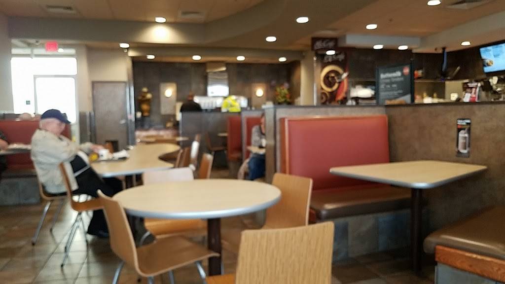 McDonalds | cafe | 1162 S Shannon St, Van Wert, OH 45891, USA | 4192382055 OR +1 419-238-2055