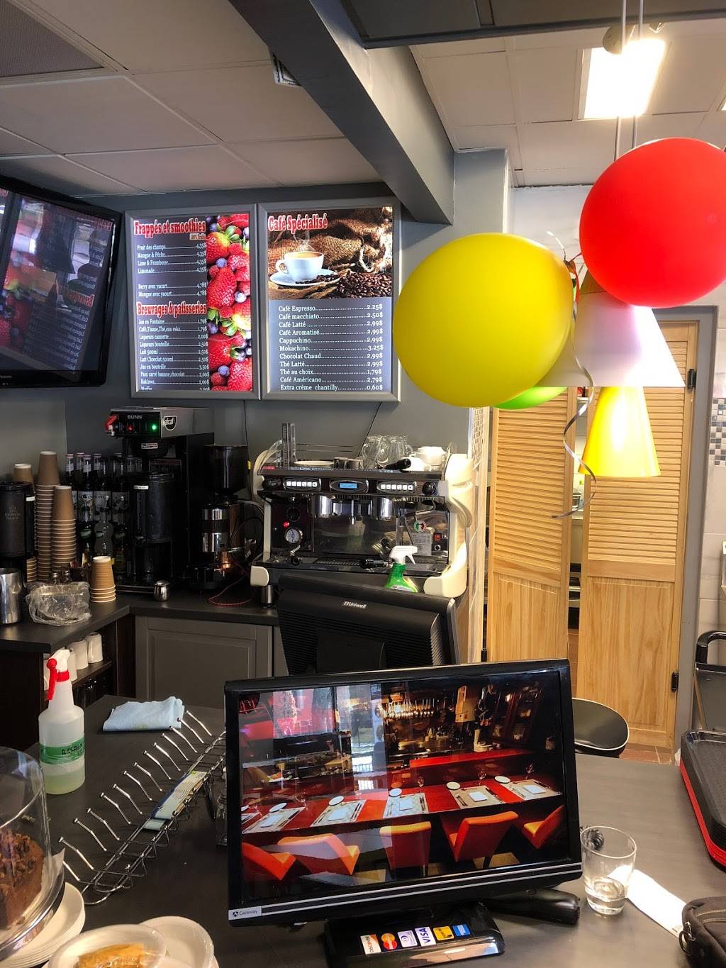 Shish taco grill | restaurant | 249 Rue Principale, Granby, QC J2G 5C7, Canada | 4503050293 OR +1 450-305-0293