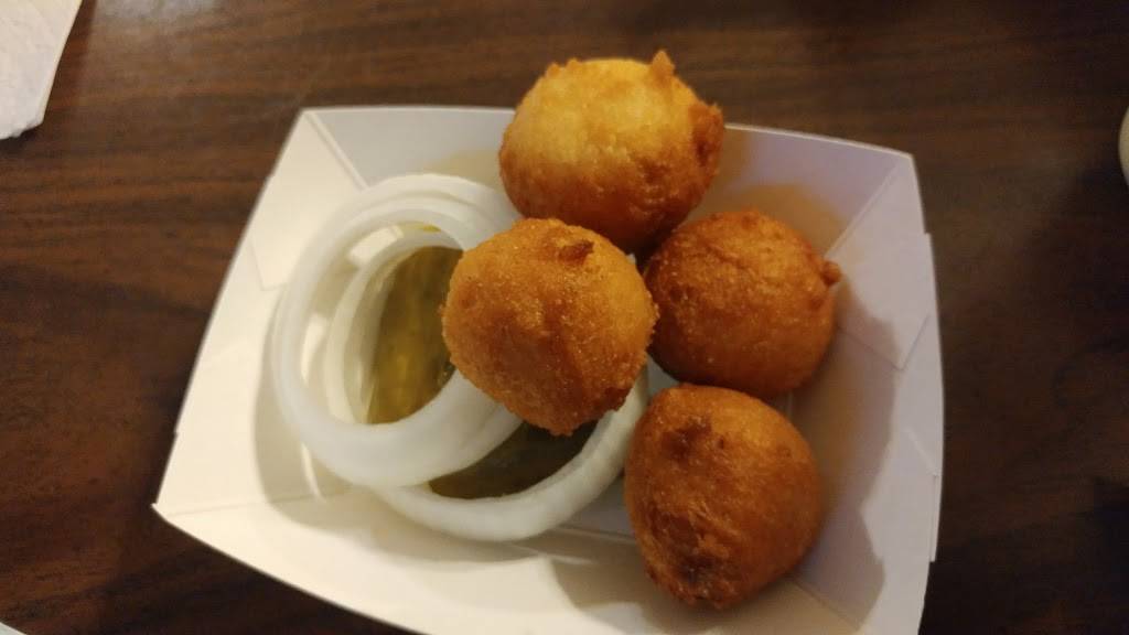 Trumans Seafood & Sandwiches | meal takeaway | 8185 Central Plank Rd, Wetumpka, AL 36092, USA | 3345673156 OR +1 334-567-3156