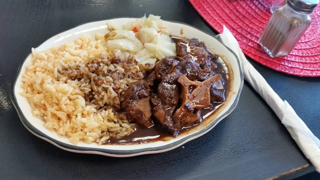 Avas Caribbean Restaurant | restaurant | 2901 W Stan Schlueter Loop #300, Killeen, TX 76549, USA | 2542009911 OR +1 254-200-9911