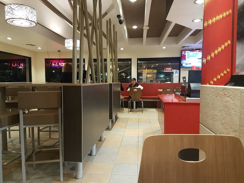 Panda Express | meal takeaway | 20515 Devonshire St, Chatsworth, CA 91311, USA | 8187180380 OR +1 818-718-0380