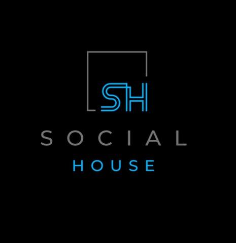Social House Kitchen and Bar | restaurant | 248 Broadway St, South Haven, MI 49090, USA | 2698723606 OR +1 269-872-3606