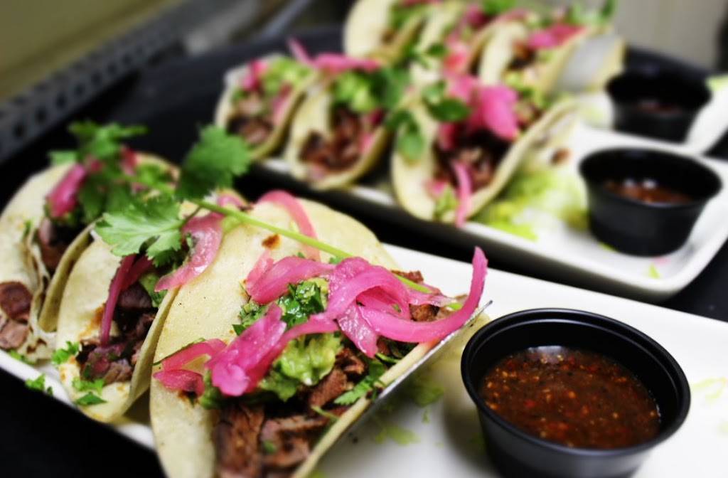 Que Pasa Mexican Cafe | restaurant | 3115 E Campus Pointe Dr, Fresno, CA 93710, USA | 5592073994 OR +1 559-207-3994