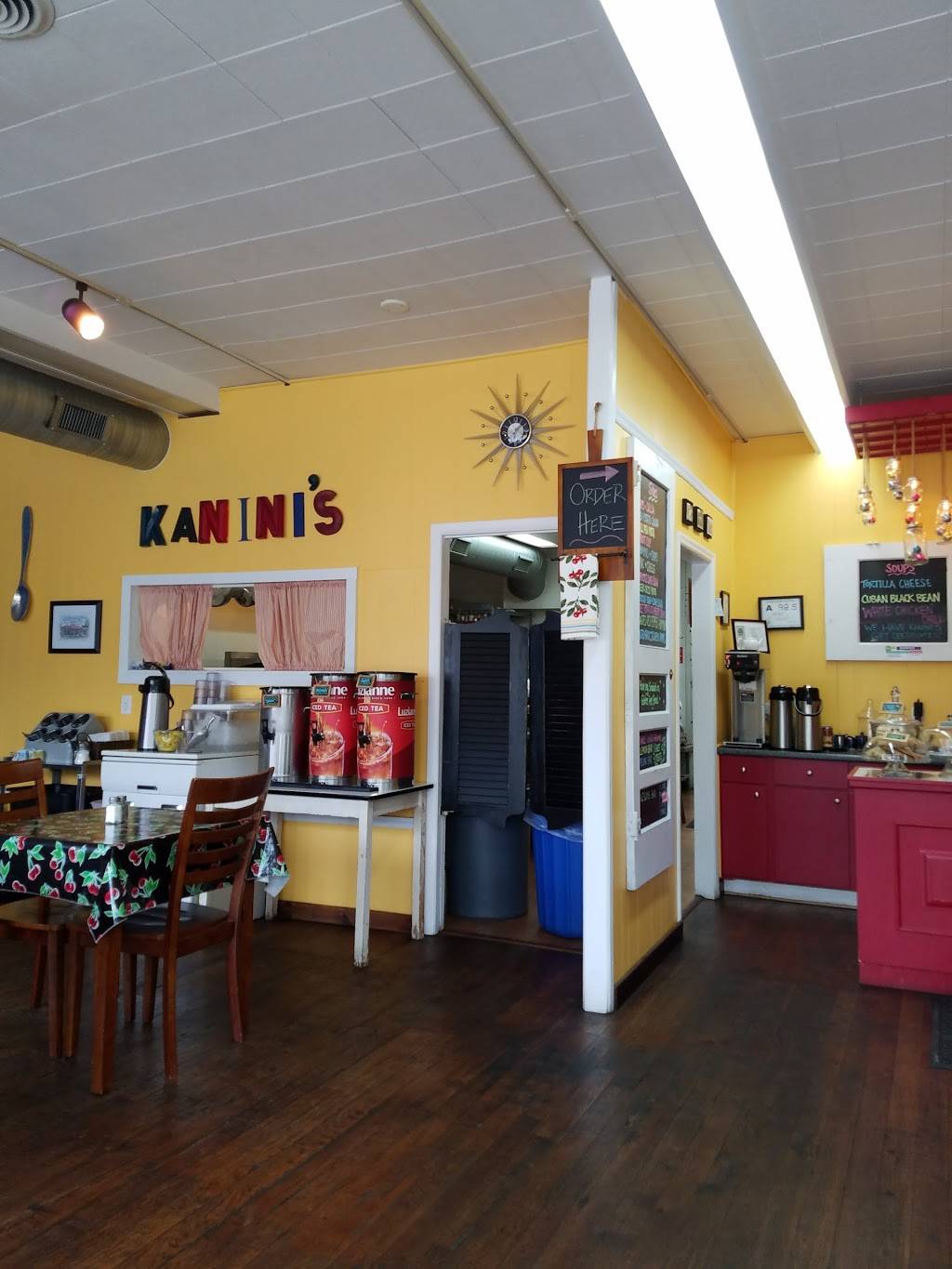 Kaninis Catering | restaurant | 1196 N Main St, Waynesville, NC 28786, USA | 8284525187 OR +1 828-452-5187