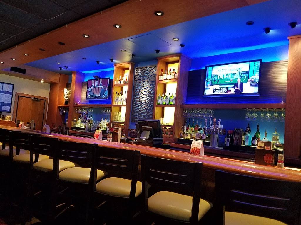 Outback Steakhouse | restaurant | 4821 1st St N, Arlington, VA 22203, USA | 7035270063 OR +1 703-527-0063