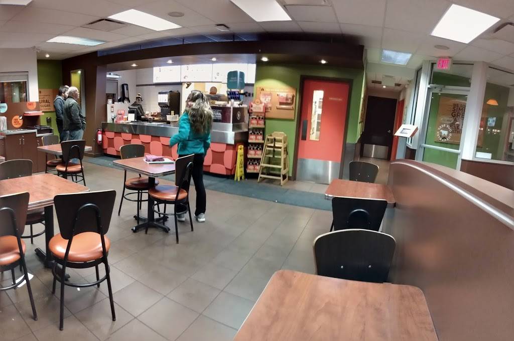 A&W Canada | restaurant | 20 Wellington St E, Guelph, ON N1H 3R8, Canada | 5198212561 OR +1 519-821-2561