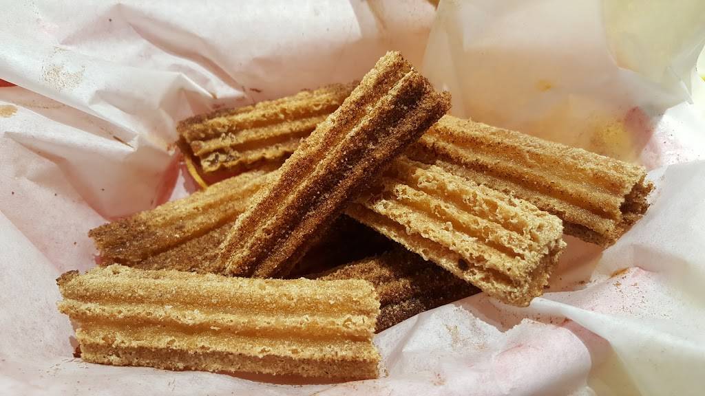 Fuzzy’s Taco Shop | meal takeaway | 302 West Port Plaza Drive Maryland Heights, St. Louis, MO 63146, USA | 3148788226 OR +1 314-878-8226