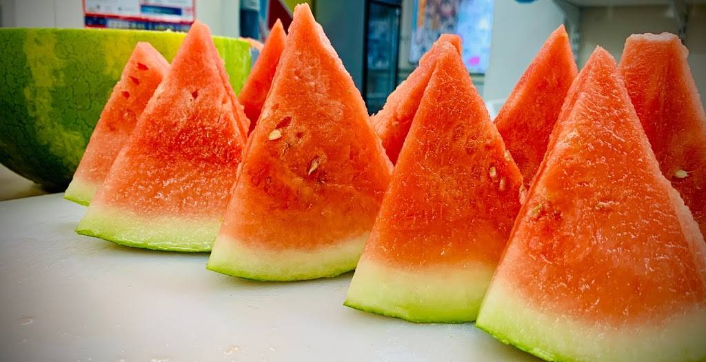 Penguins Snoballs | cafe | 2388 E Little Creek Rd, Norfolk, VA 23518, USA | 7576920962 OR +1 757-692-0962