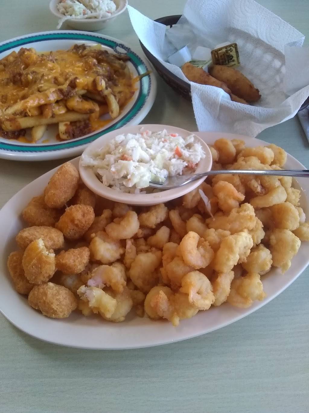 Bayside Restaurant | restaurant | 700 E Main St, Havelock, NC 28532, USA | 2524472111 OR +1 252-447-2111