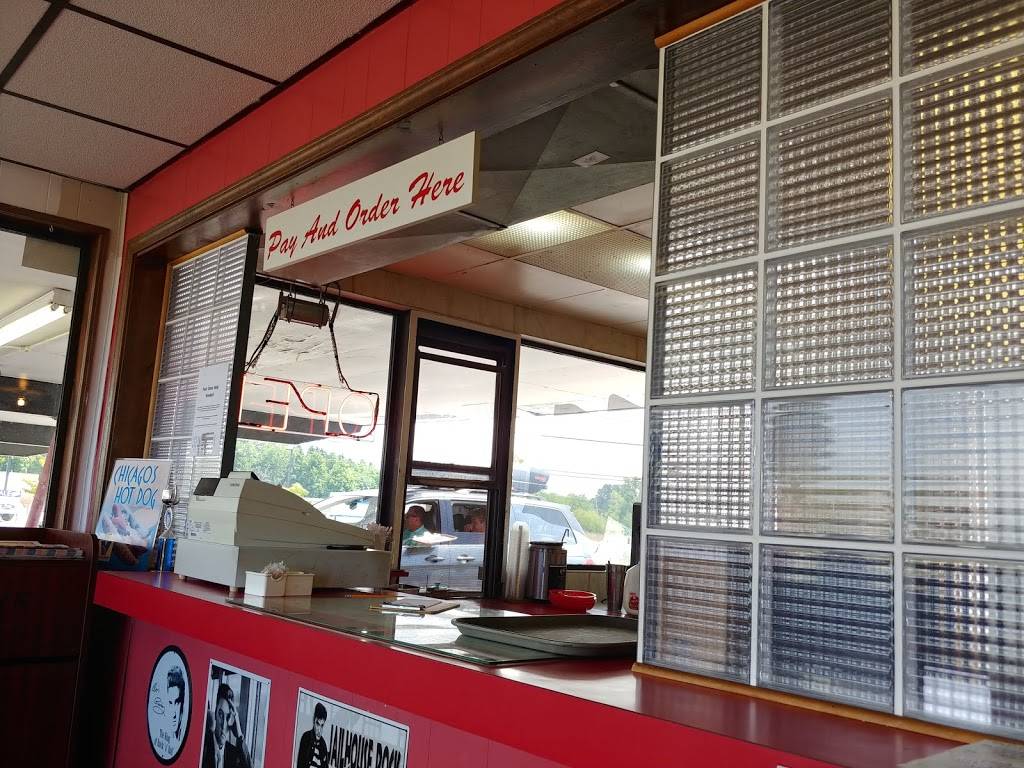 50s Drive-In Inc. | restaurant | 8510 M-140, South Haven, MI 49090, USA | 2696371954 OR +1 269-637-1954