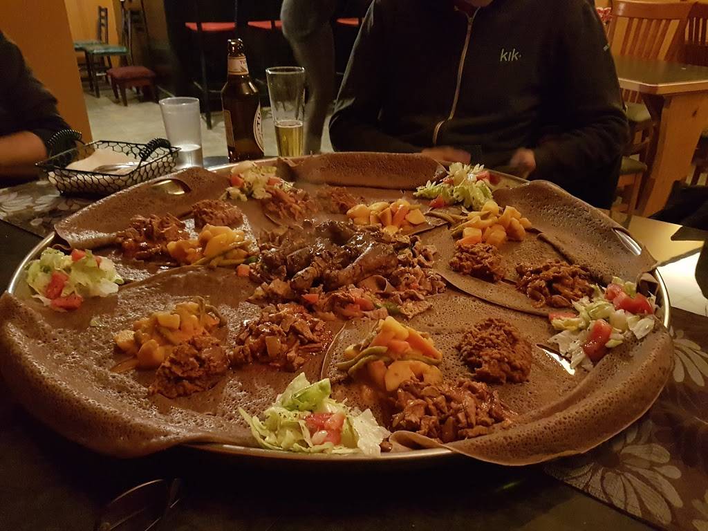 A M Africa Restaurant | restaurant | 1472 King St E, Kitchener, ON N2G 2N8, Canada | 5195760313 OR +1 519-576-0313